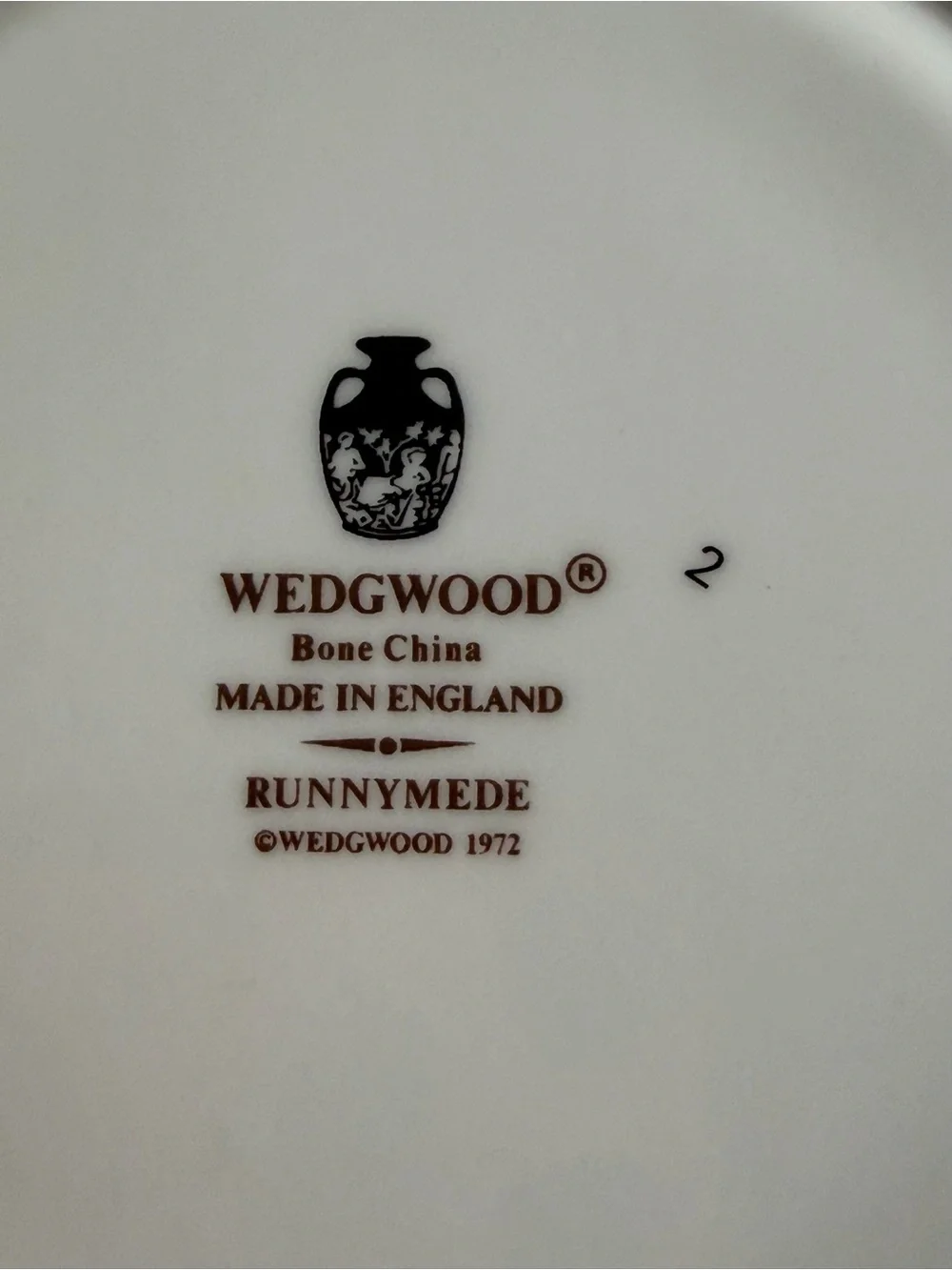 Wedgwood England Runnymede 6” Bread & Butter Plates Dark Blue - Set Of 4